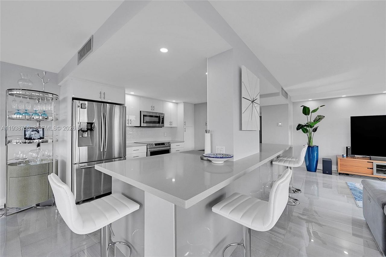 2049 S Ocean Dr, Unit 701, Hallandale Beach, FL 33009 Photo