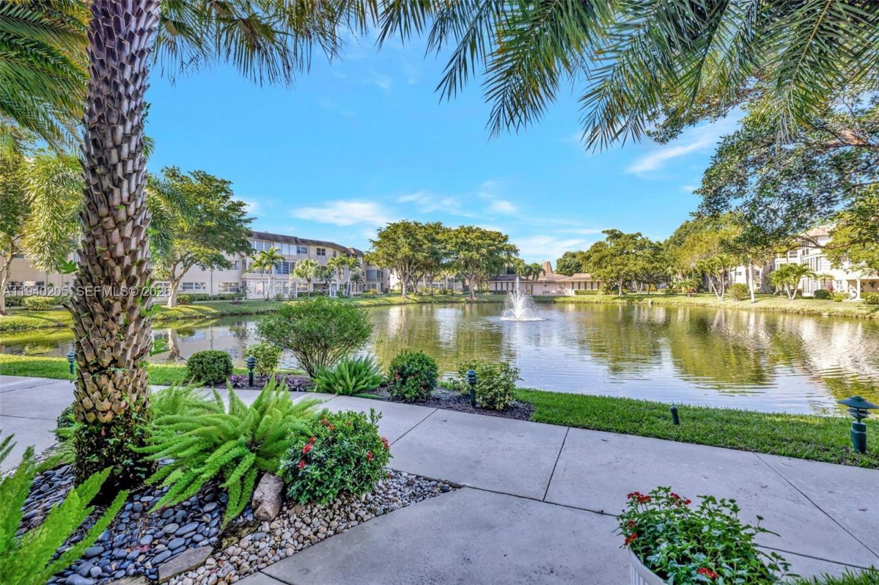 3431 NW 50th Ave , Unit 113, Lauderdale Lakes, FL 33319 Photo