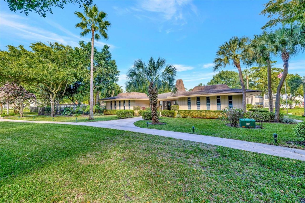 3431 NW 50th Ave , Unit 113, Lauderdale Lakes, FL 33319 Photo