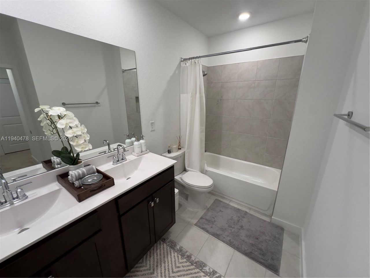 1842 SE 7th Ter, Unit 1842, Homestead, FL 33034 Photo