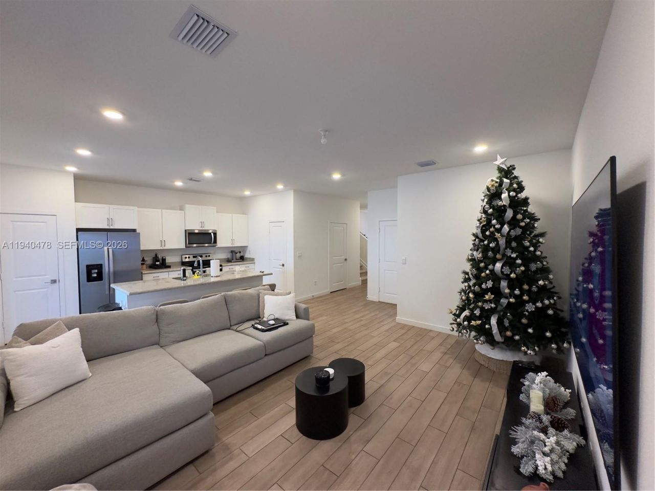 1842 SE 7th Ter, Unit 1842, Homestead, FL 33034 Photo