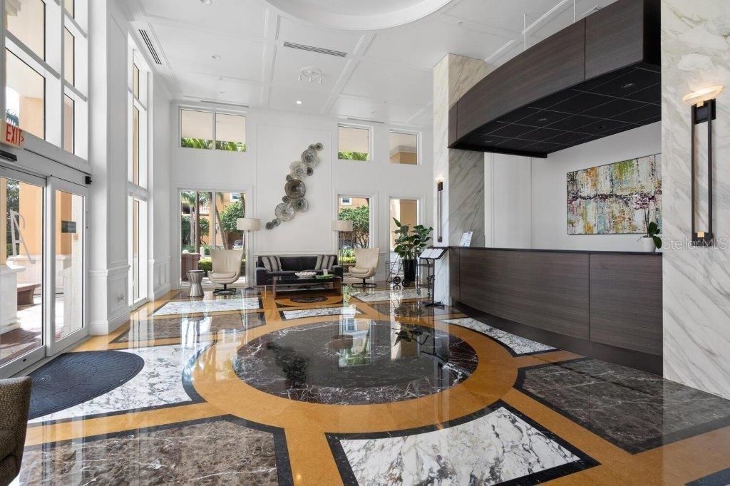 800 N Tamiami Trail, Unit 405, Sarasota, FL 34236 Photo