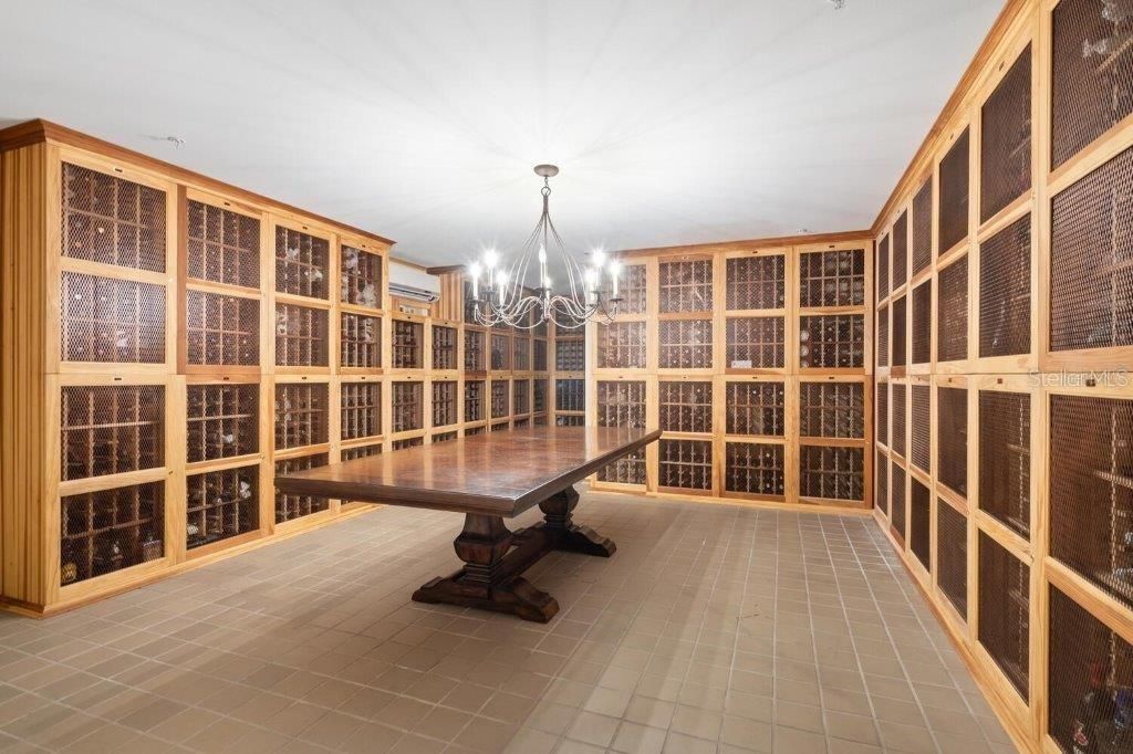 800 N Tamiami Trail, Unit 405, Sarasota, FL 34236 Photo