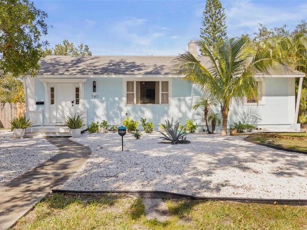 747 39TH AVENUE NE, ST PETERSBURG, FL 33703