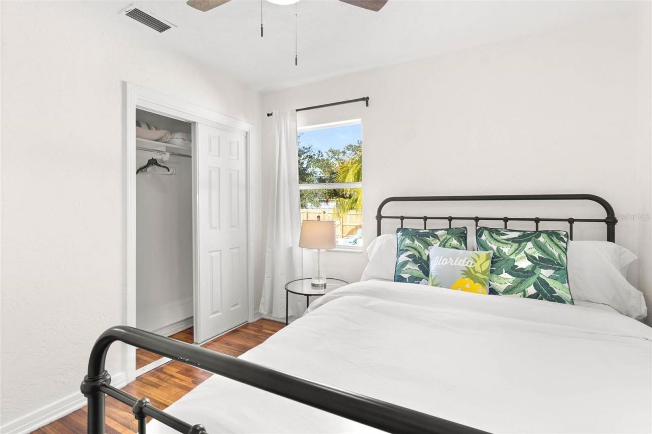 747 39th Avenue Ne, Saint Petersburg, FL 33703 Photo