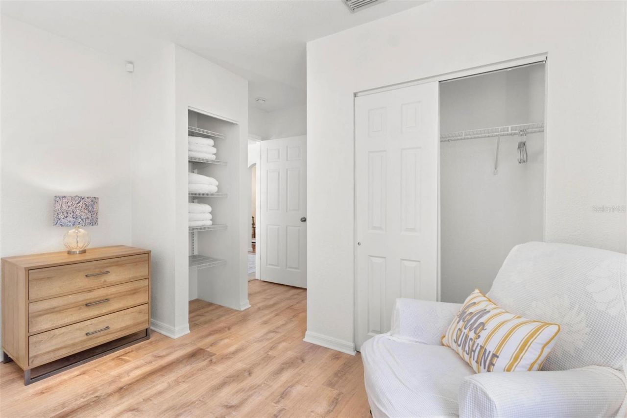 747 39th Avenue Ne, Saint Petersburg, FL 33703 Photo