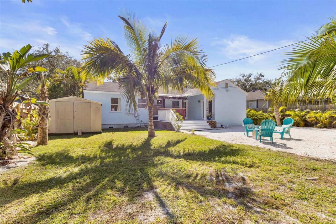 747 39th Avenue Ne, Saint Petersburg, FL 33703 Photo