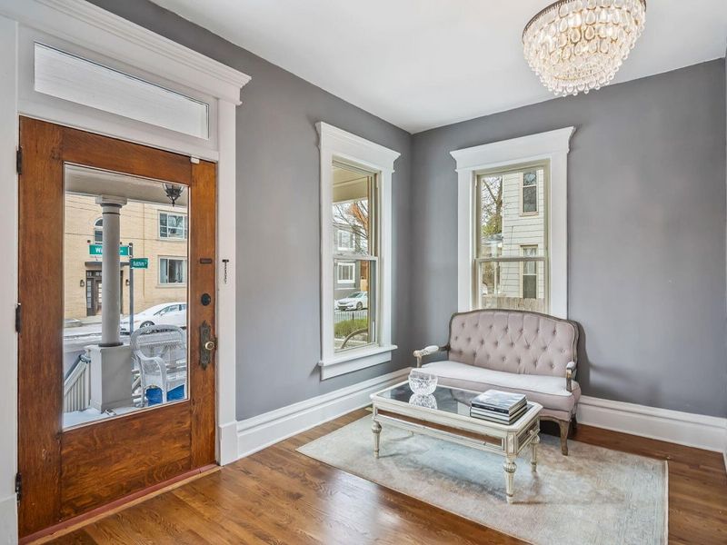 138 Wilson Avenue, Columbus, OH 43205 Photo 3