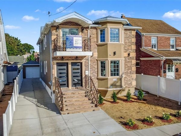 116-39 Newburg St, Saint Albans, NY 11412