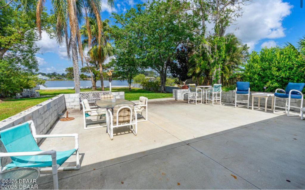 2576 Sunset Drive, New Smyrna Beach, FL 32168 Photo