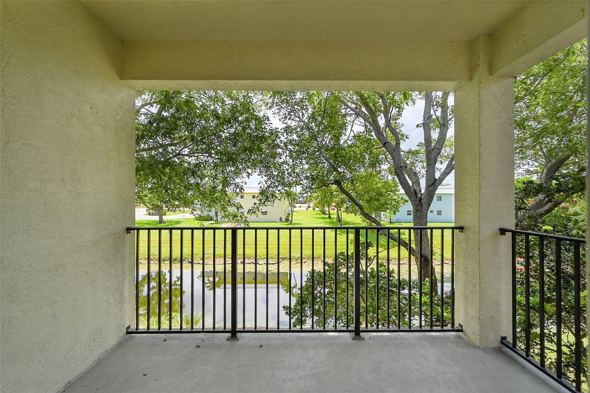 23269 Carolwood Lane, Unit 202, Boca Raton, FL 33428 Photo