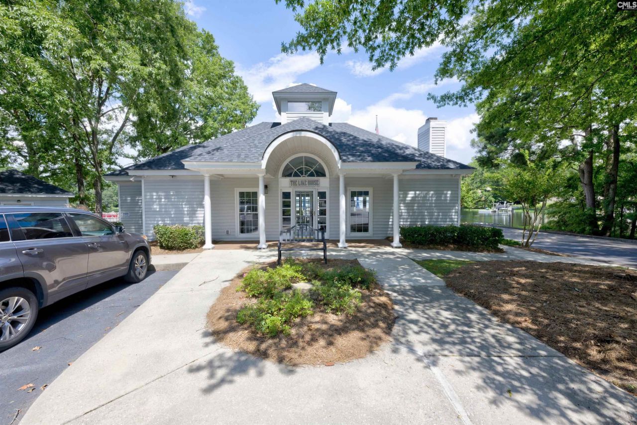 404 Lombard Way  Photo 22