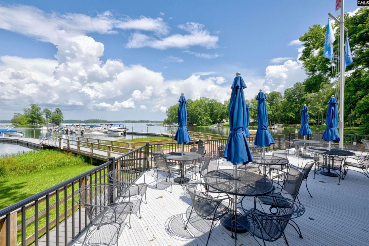 404 Lombard Way  Photo 25