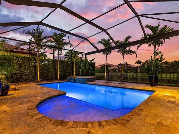 2220 Residence CIR, NAPLES, FL 34105