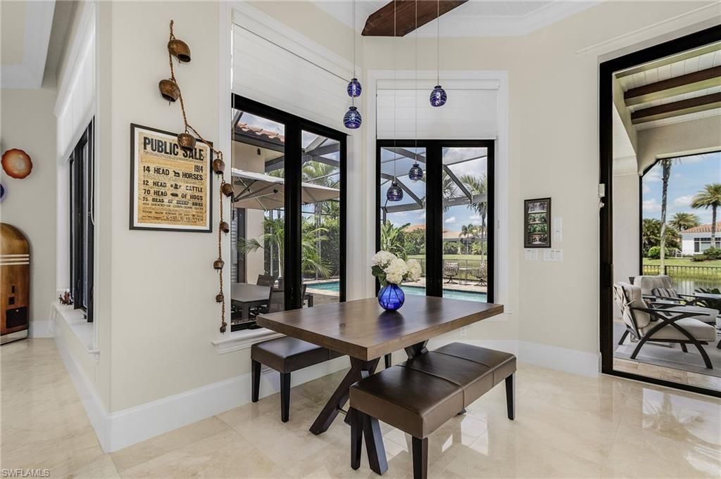 2220 Residence Cir, Naples, FL 34105 Photo