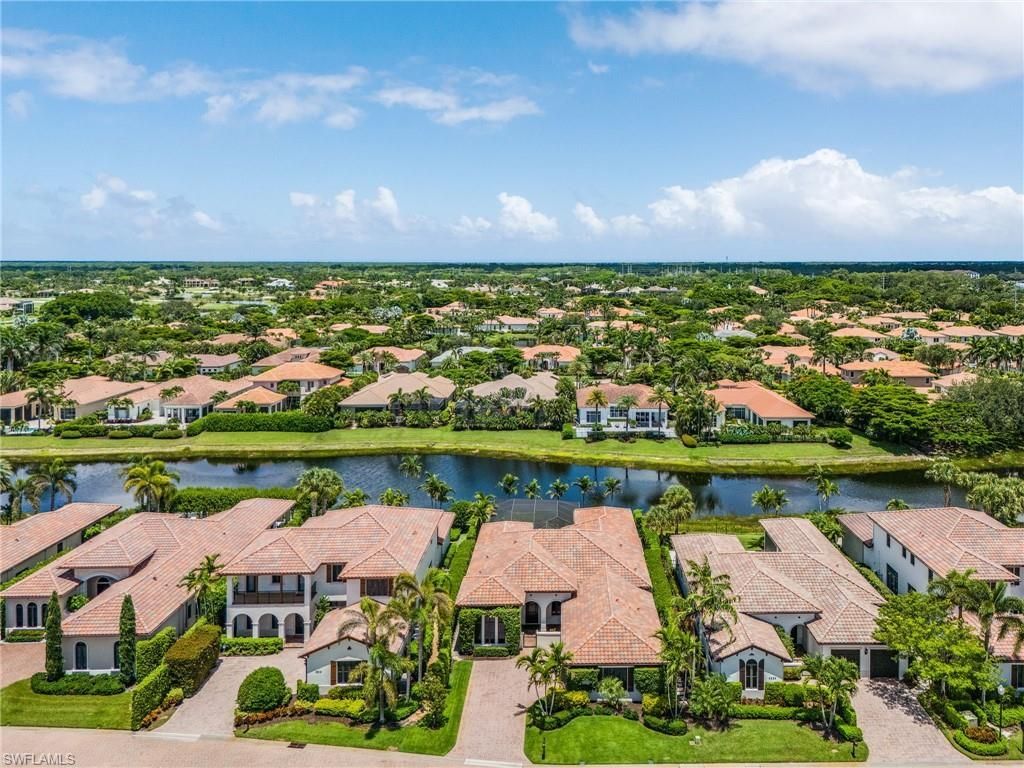 2220 Residence Cir, Naples, FL 34105 Photo