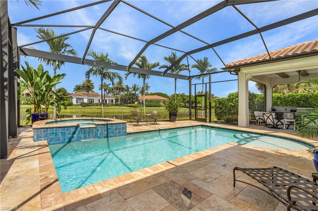 2220 Residence Cir, Naples, FL 34105 Photo