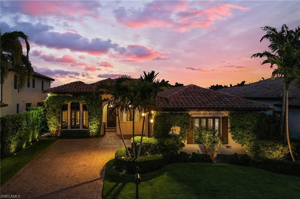 2220 Residence Cir, Naples, FL 34105 Photo