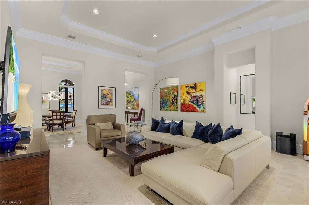 2220 Residence Cir, Naples, FL 34105 Photo