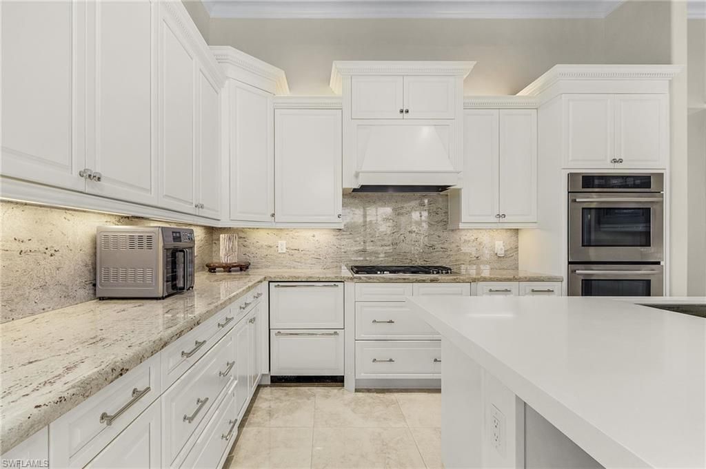 2220 Residence Cir, Naples, FL 34105 Photo