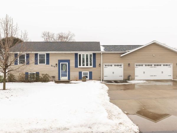 214 Church Dr, Campbell, WI 54603