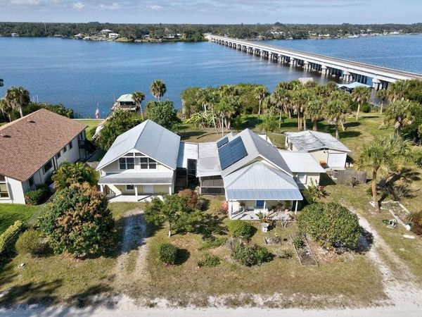 12995 83rd Avenue, Sebastian, FL 32958