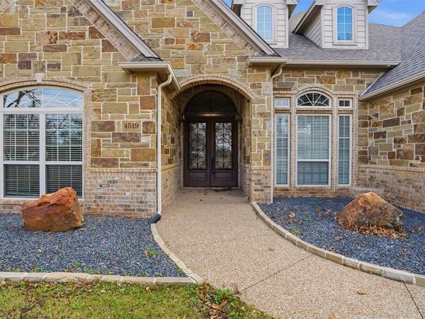 4519 Cimmaron Trail, Granbury, TX 76049
