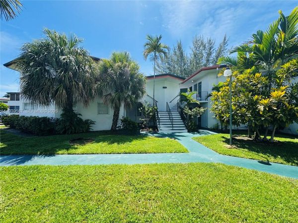 18740 NE 18th Ave , Unit 142, Miami, FL 33179