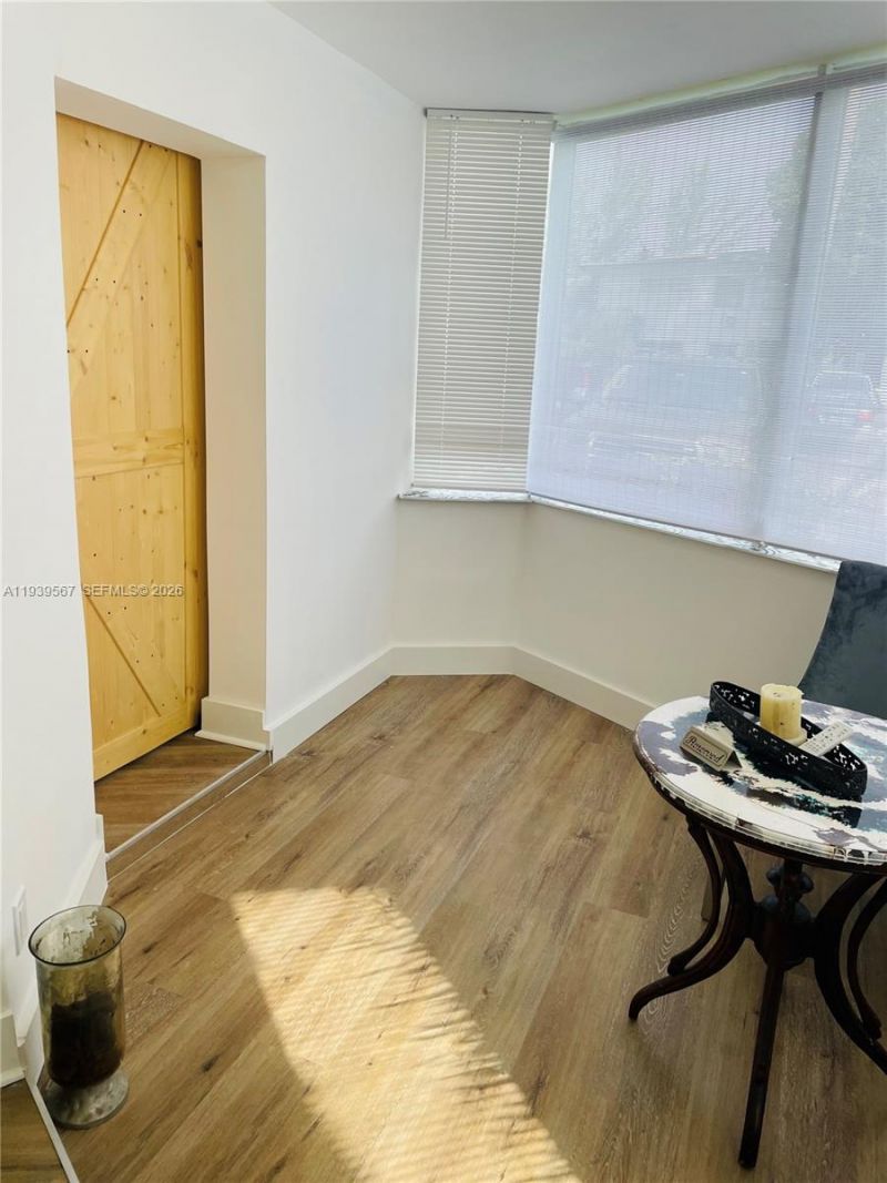 18740 NE 18th Ave , Unit 142, Miami, FL 33179 Photo