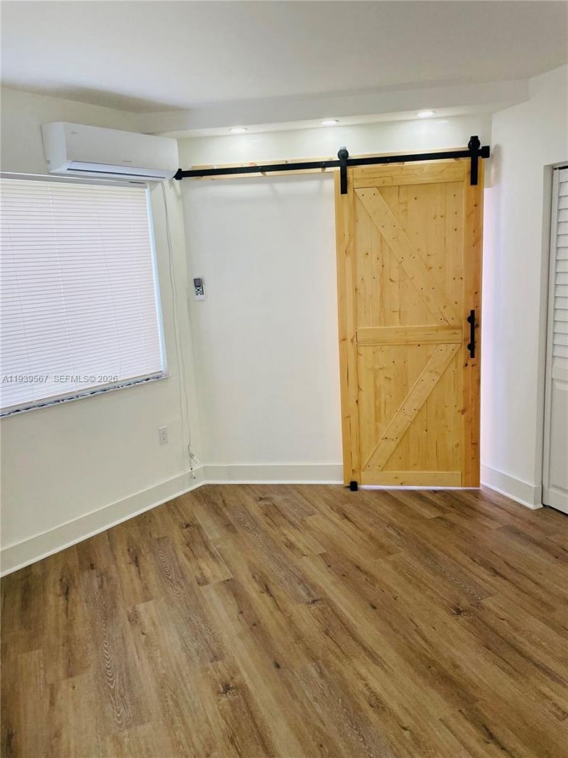 18740 NE 18th Ave , Unit 142, Miami, FL 33179 Photo