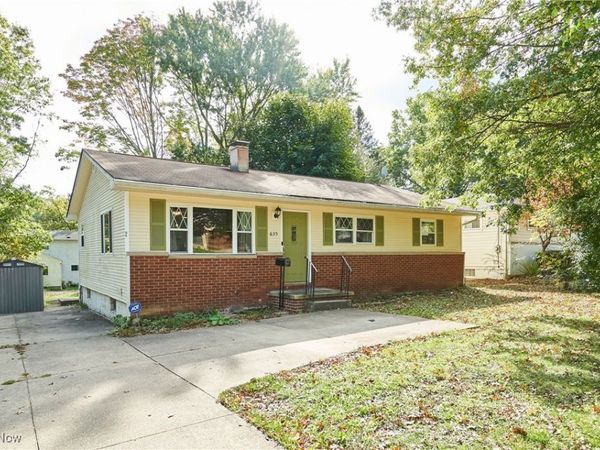 635 N Hawkins Avenue, Akron, OH 44313