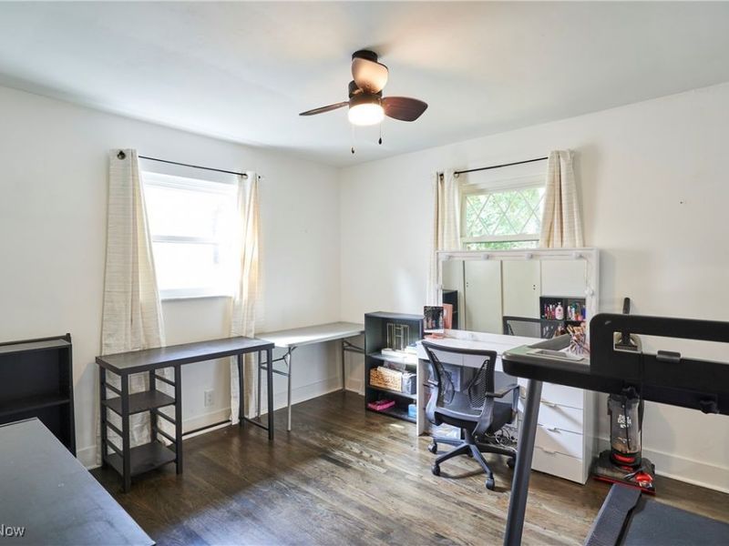 635 N Hawkins Avenue, Akron, OH 44313 Photo 19