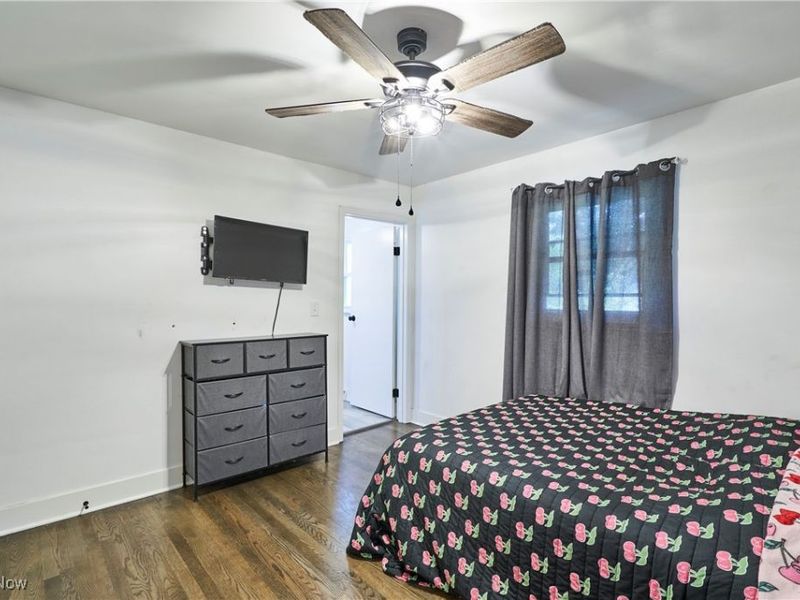 635 N Hawkins Avenue, Akron, OH 44313 Photo 24