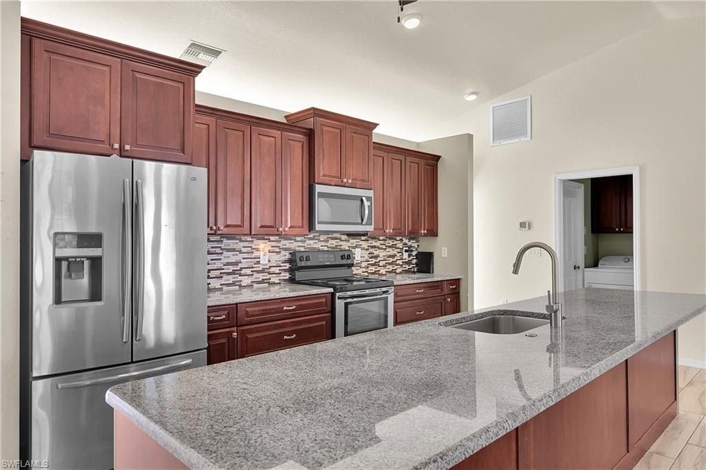 2707 NW 6th St, Cape Coral, FL 33993 Photo