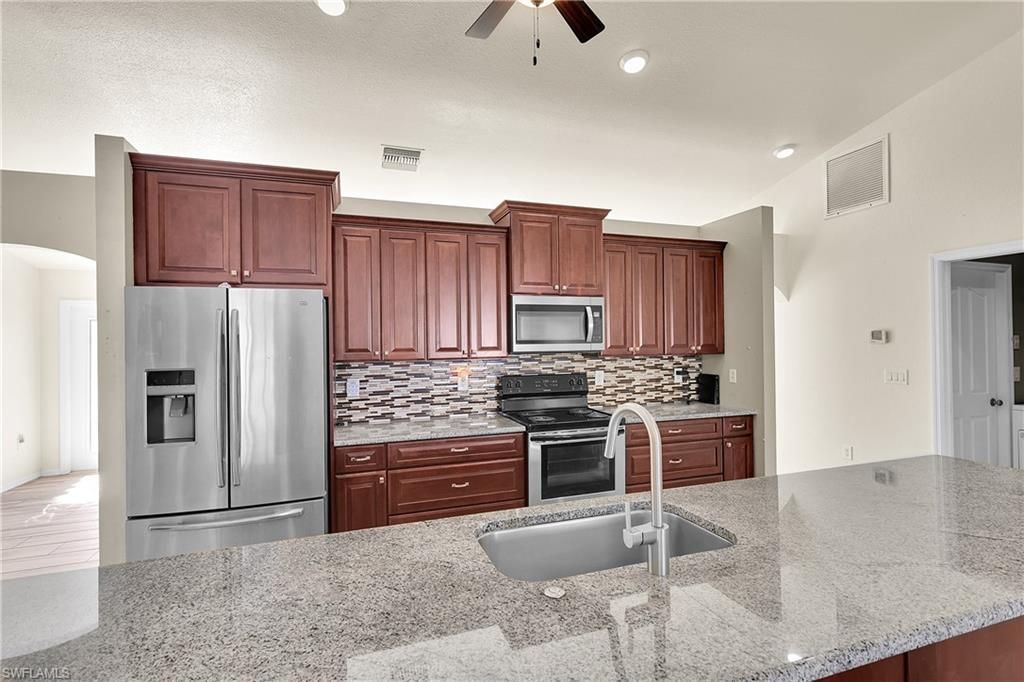 2707 NW 6th St, Cape Coral, FL 33993 Photo