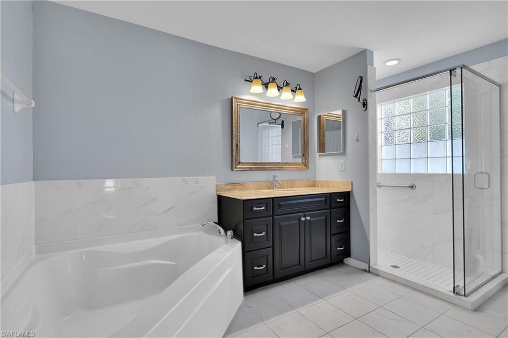 2707 NW 6th St, Cape Coral, FL 33993 Photo