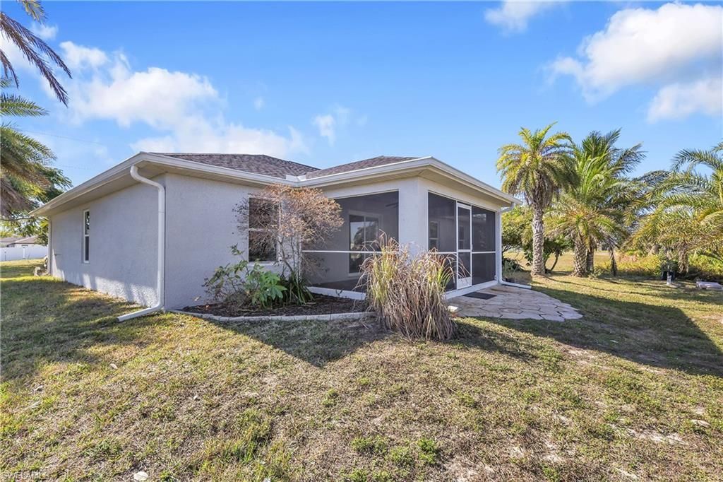 2707 NW 6th St, Cape Coral, FL 33993 Photo