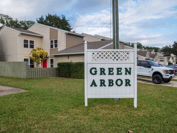 1068 5Th Avenue, Shalimar, FL 32579