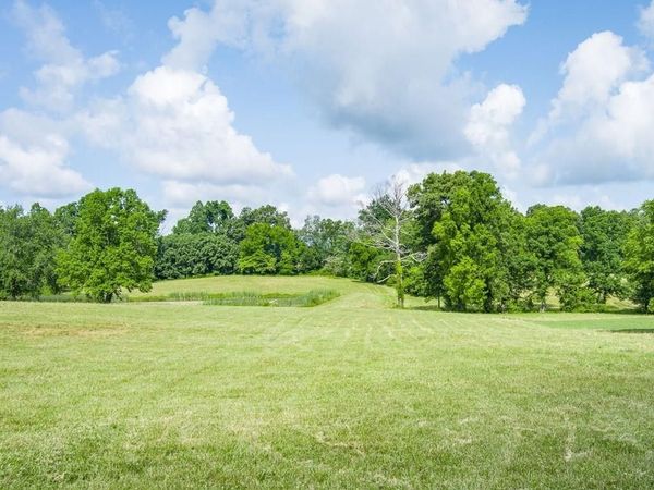 2390 Bowser Rd , Cookeville, TN 38506