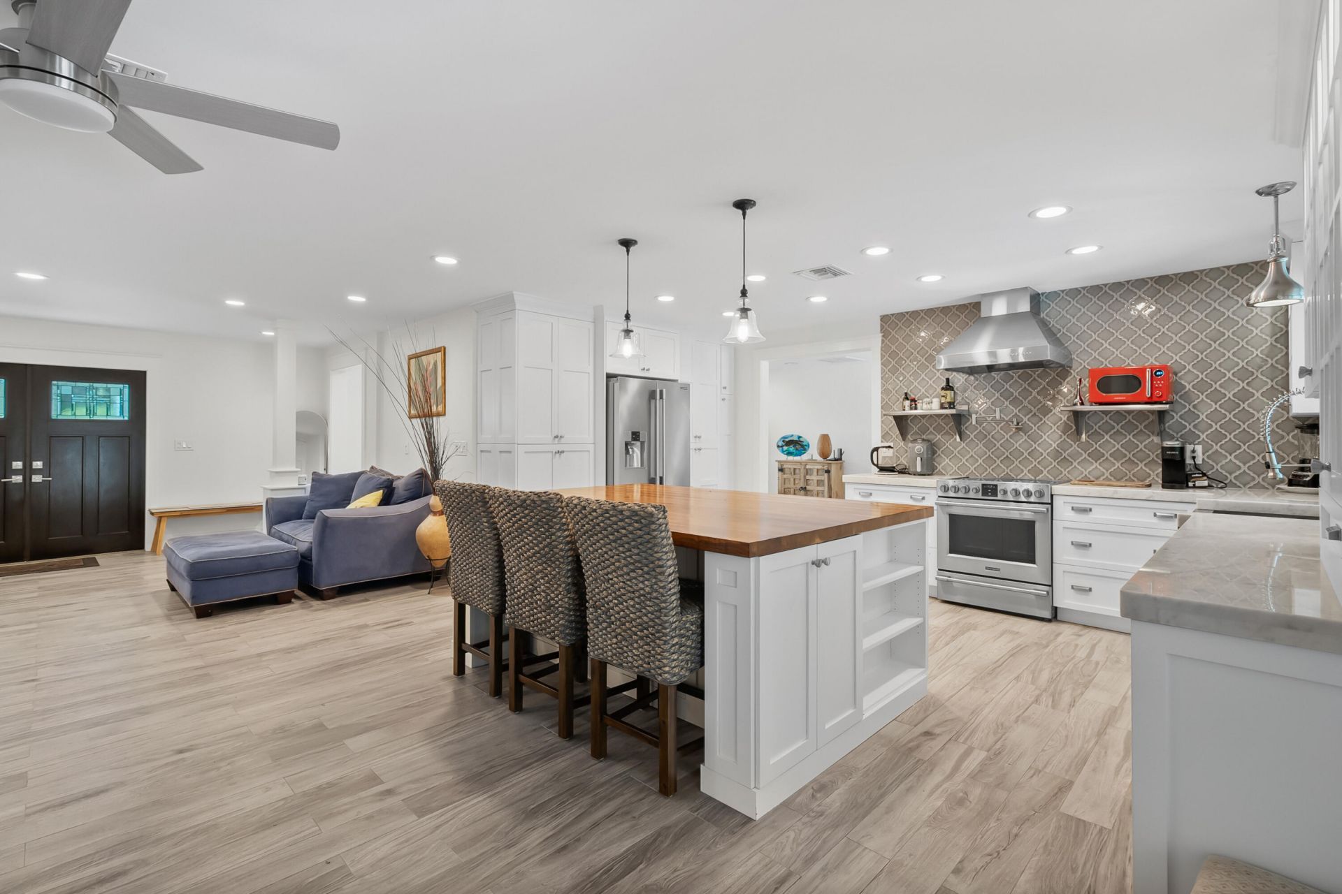 3 Mandalay Road, Sewalls Point, FL 34996 Photo