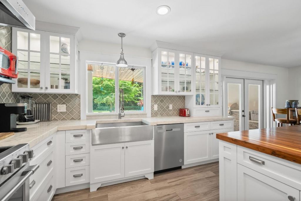 3 Mandalay Road, Sewalls Point, FL 34996 Photo