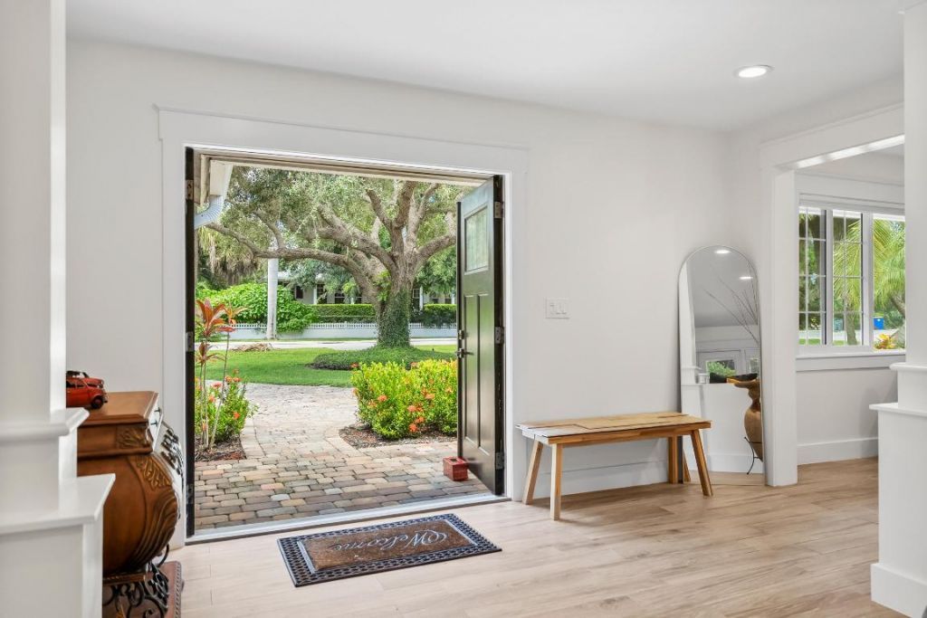 3 Mandalay Road, Sewalls Point, FL 34996 Photo