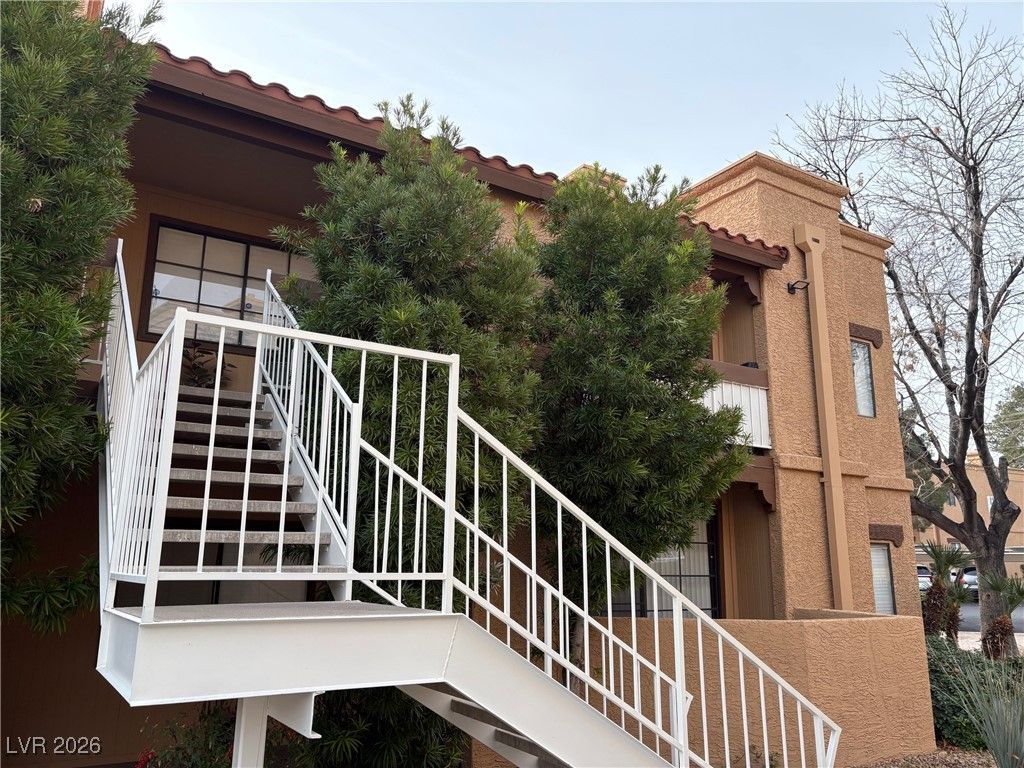 5158 S Jones Boulevard, Unit 208, Las Vegas, NV 89118 Main Photo