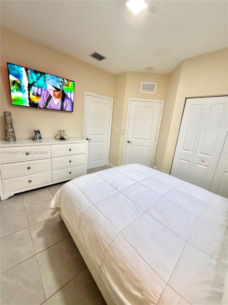 10066 SW 228th Ter, Miami, FL 33190 Photo