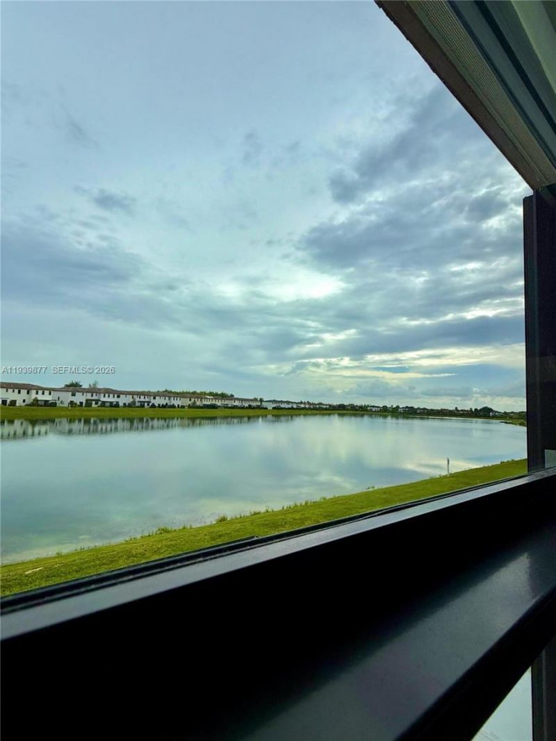 10066 SW 228th Ter, Miami, FL 33190 Photo