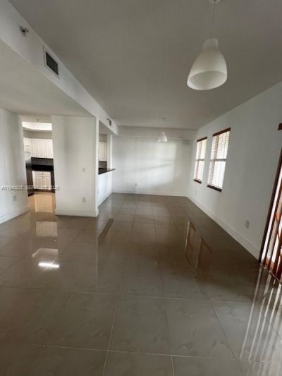 11401 NW 89th St, Unit 101, Doral, FL 33178 Photo