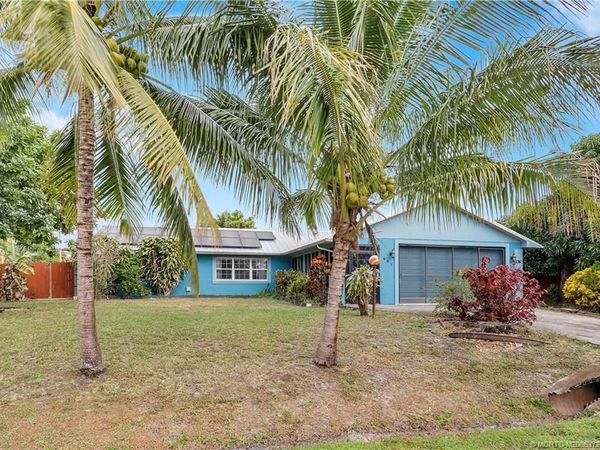 401 SW Ewing Avenue, Port St Lucie, FL 34983