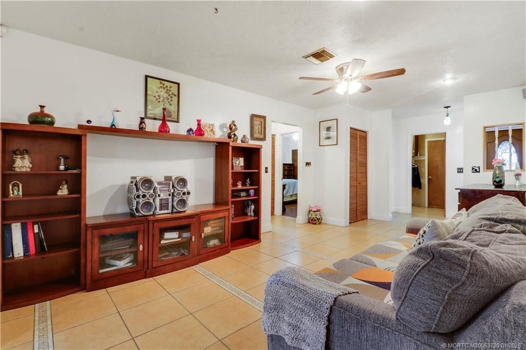 401 SW Ewing Avenue, Port Saint Lucie, FL 34983 Photo