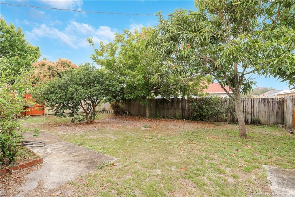 401 SW Ewing Avenue, Port Saint Lucie, FL 34983 Photo