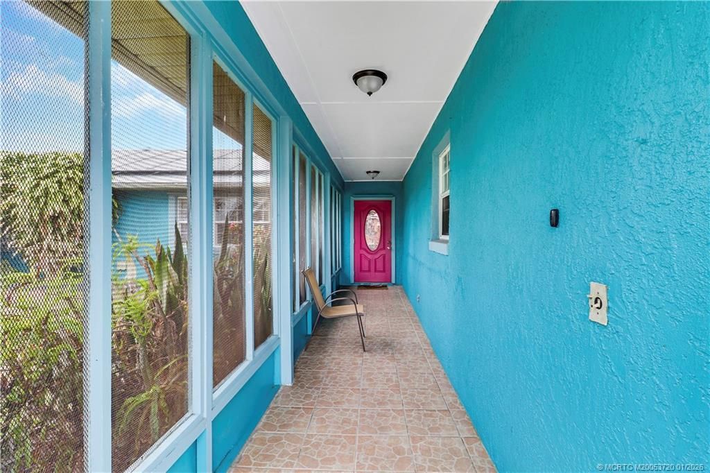 401 SW Ewing Avenue, Port Saint Lucie, FL 34983 Photo